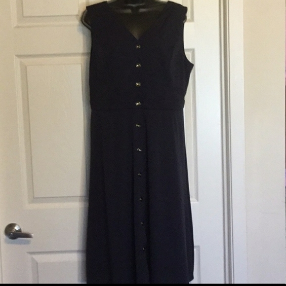 Kate Kasin Dress - Picture 2 of 6